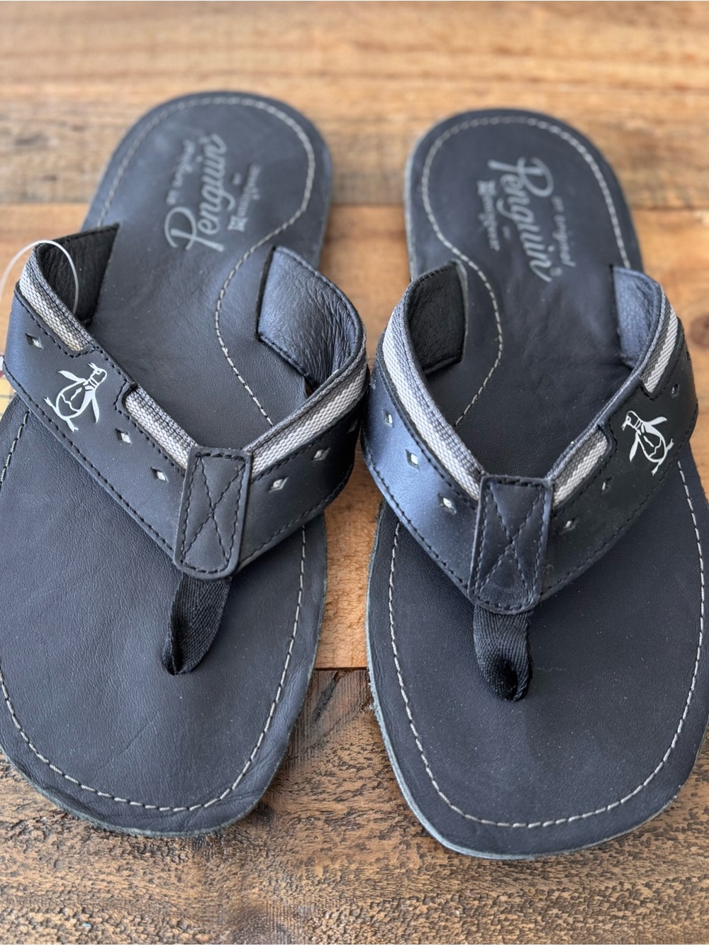 Original Penguin Men’s Belize Black Leather Flip-Flop Sandals NWT!